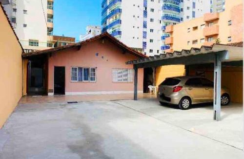 Tupi House | Vila Tupi 3 Dormitórios - 300m da praia