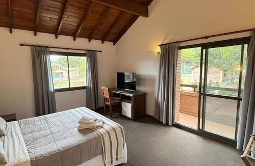 Merlo Hotel | Villa De Merlo Hotel Spa