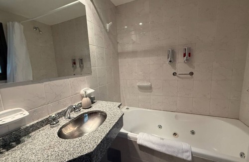 Merlo Hotel | Villa De Merlo Hotel Spa