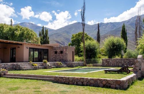 Huacalera Hotel | Villa Laureana