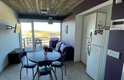 Miramar Apartment | Violeta Beach Front Apartment