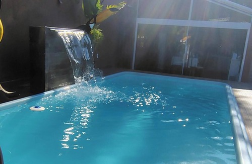 Sao Pedro da Aldeia House | VIP House São Pedro | LED Pool, Gourmet Area and Air Conditioning