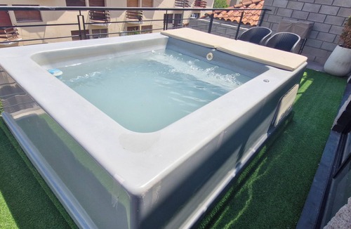 Villa Carlos Paz Apartment | Vivisierras, 3rd floor, Villa Carlos Paz downtown, lakefront, private mini pool