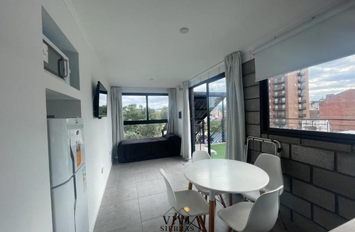 Villa Carlos Paz Apartment | Vivisierras, Piso 4 frente al lago Centro Villa Carlos Paz, minipileta climatizada, vista panorámica