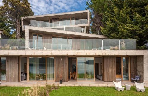Playa Bonita Resort | Wa One Lake Homes