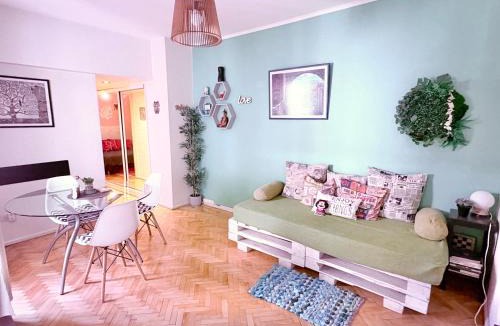 Palermo Apartment | Warm & Cozy 1BD in Palermo