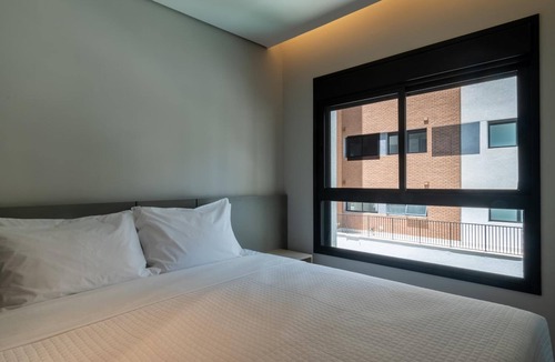 Sao Paulo Hotel | Where City Exploration Meets Relaxation | Ibirapuera Shopping - 1.5 miles
