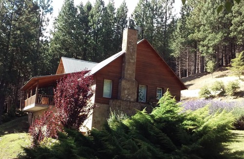 San Martin de los Andes Villa | Wonderful 5-bedroom villa in soothing San Martín de los Andes