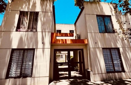 Zarate Apartment | Work & Stay Zarate