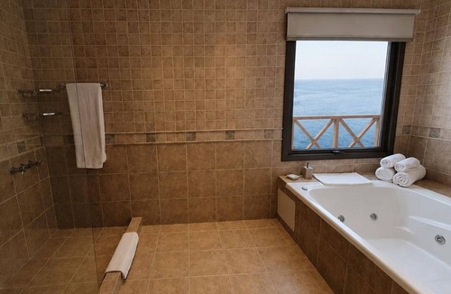 Macrozona Bahia Redonda y Primeros Faldeos Hotel | Xelena Hotel & Suites