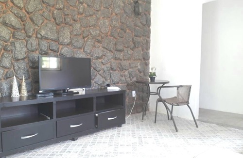 Coroa Grande House | Yellow House - Season