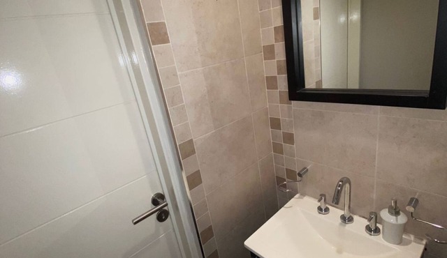 1 bedroom apartment in gated community in gated community 24h security