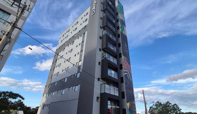 1 studio-style apartment in São João del Rei, Minas Gerais, with spacious rooms.