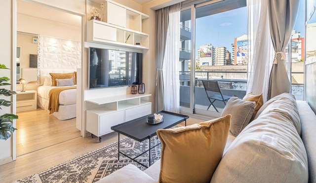 1BR Apt | Pool, Gym, 24/7 Security- Welcome2BA