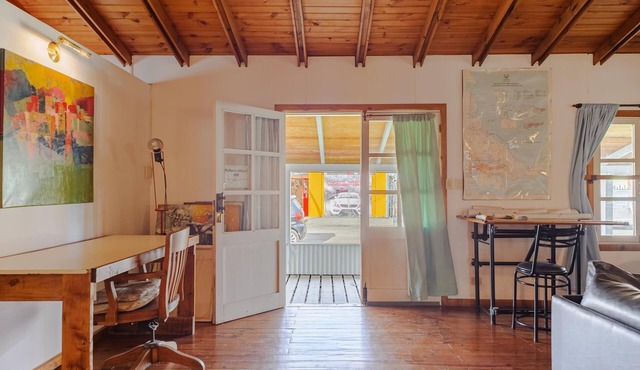 2 bedroom house with backyard and grill