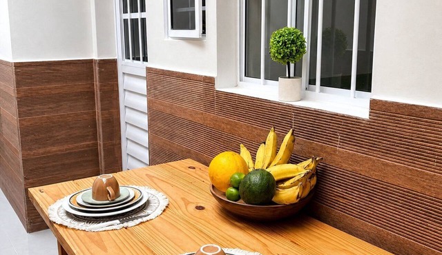 2-bedroom apartment in downtown Recife - 120m from UNICAP, garage and WiFi.