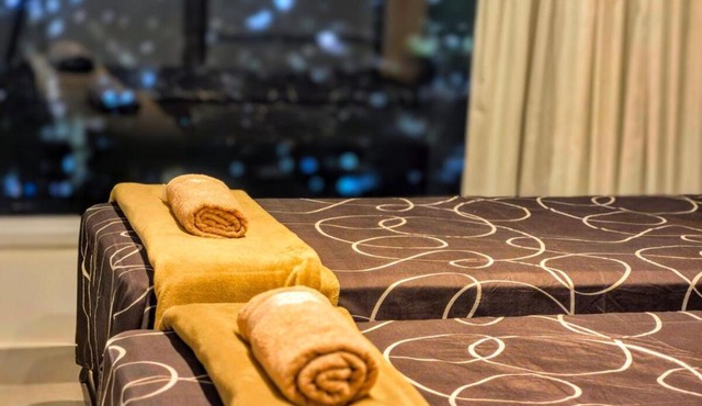 2-bedroom apartment with pool, gym and views from the 35th floor! in Vila Velha