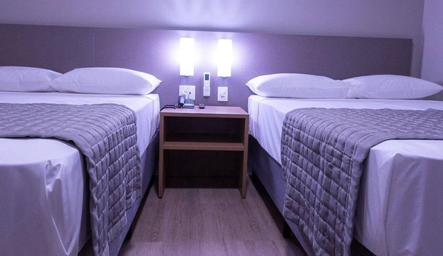 4 Conveniently Located Pet-Friendly Rooms | Steps to Local Dining & Restaurants