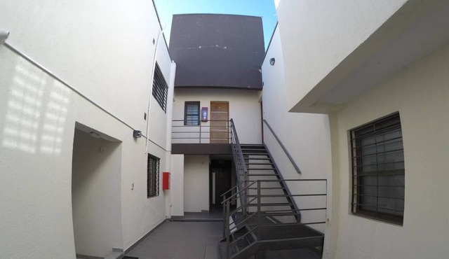 5 - 2 Bedroom Apartment, Garage, Mendoza Argentina