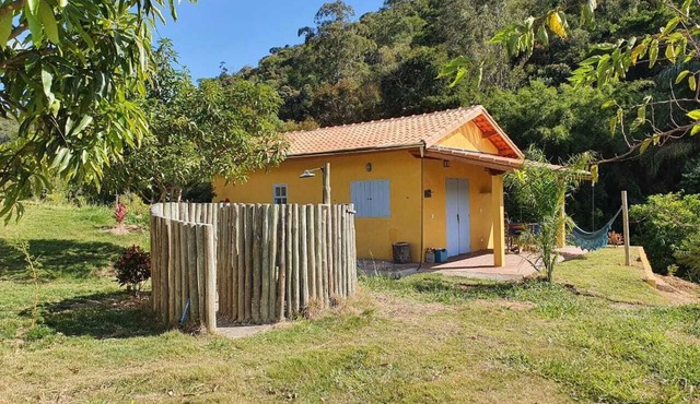 A comfortable cabin located on an agroecological farm, two hours from São Paulo. in Paraibuna