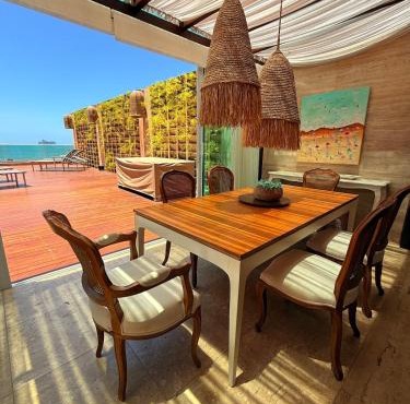 Acqua Apto 102 BC Márcia · Penthouse Barra sul Frente Mar Piscina Private