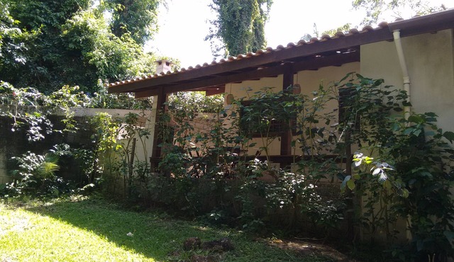 Affordable option with air conditioning, 30 meters from Julião Beach.