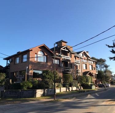 Aitue Apart Hotel & Spa