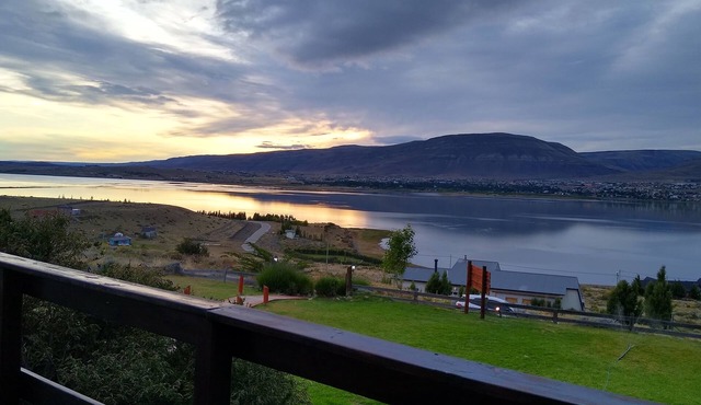 Altos de Soberana - Hostería con una maravillosa vista al lago Argentino.