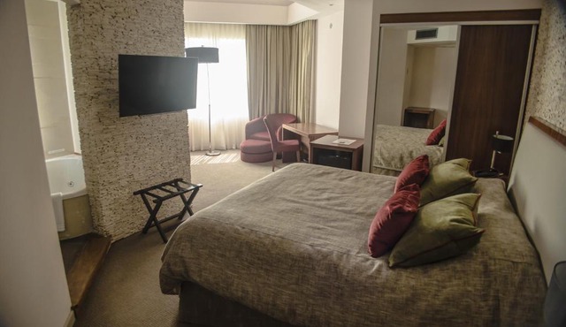 Antu Malal Hotel