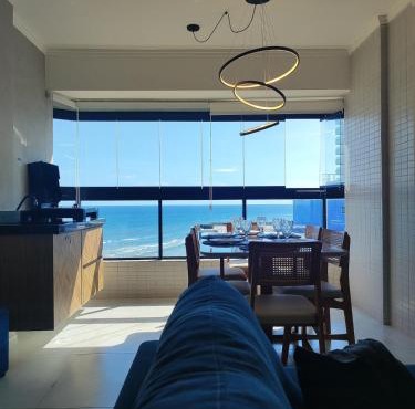 AP Beira Mar com Varanda Gourmet e conforto total, até 8 pessoas