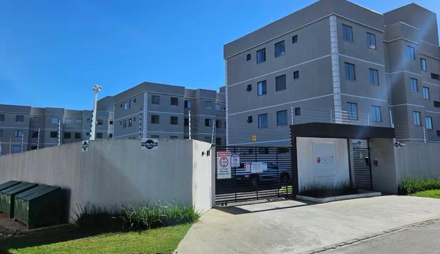 Ap com Internet e Ar condicionado, Estacionamento incluso, fácil acesso ao centro e Porto de Paranaguá