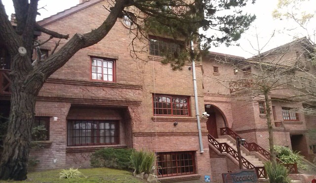Apart hotel with heated pool and covered garage
