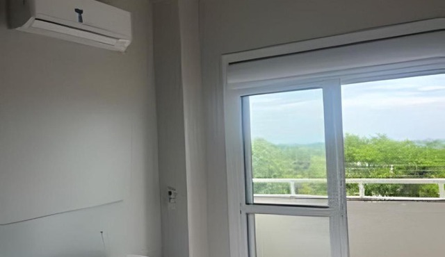Apartamento - 2 Quartos * Completo * Central