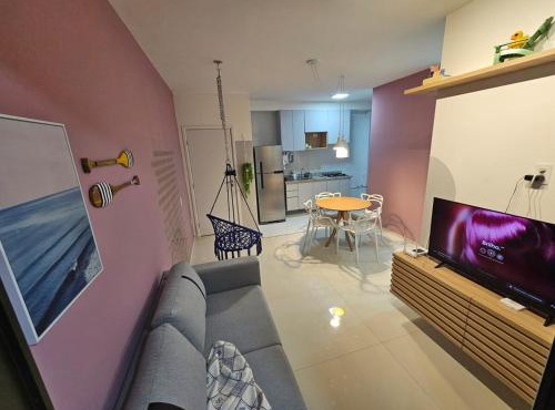 Apartamento 2 quartos aconchegante e completo - Orla da Atalaia