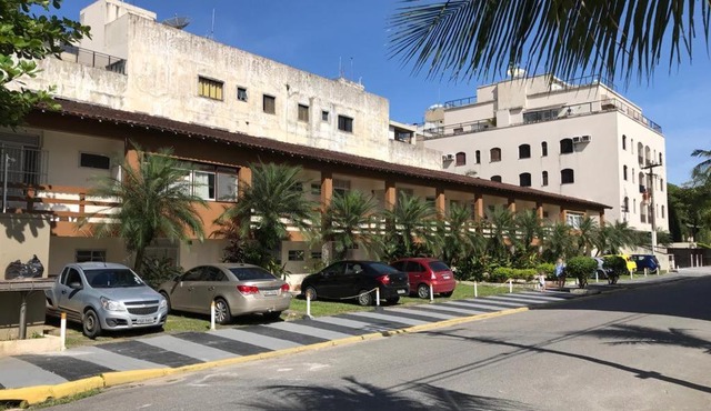 Apartamento 50mts da areia