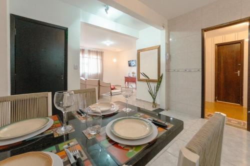 Apartamento amplo e confortável em Maringá