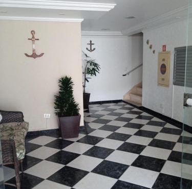 Apartamento Caiobá ótima localização