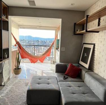 Apartamento Completo - 20 min do Aeroporto GRU - Wi-Fi 500 Mega com Garagem in Guarulhos