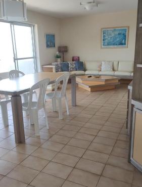 Apartamento de frente pra Praia Mansa Caiobá