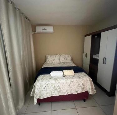 Apartamento inteiro 1 Q 7º andar in Manaus