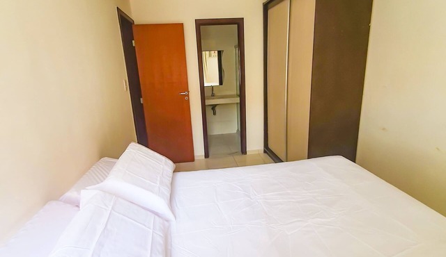 Apartment in Vilas do Atlântico 5 minutes from the beach! Close to everything!