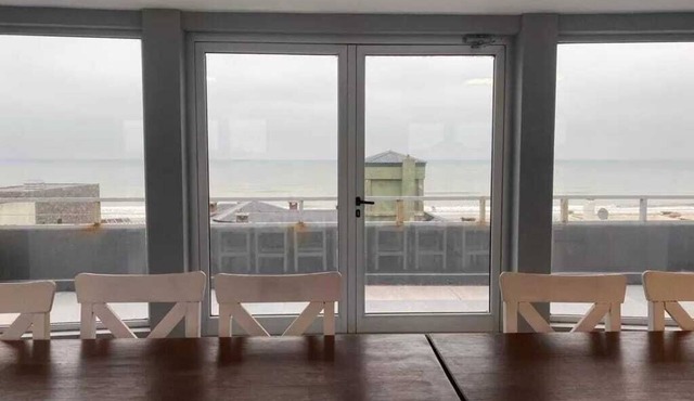 Apartment one block from the sea 🌊