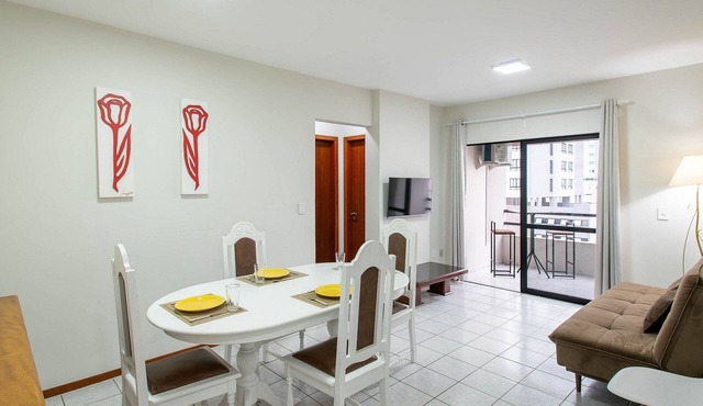 Apartment w/Barbecue 350m From the Beach Ilh0503