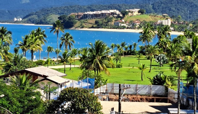 Apartment with balcony and breathtaking view - Small pets allowed.