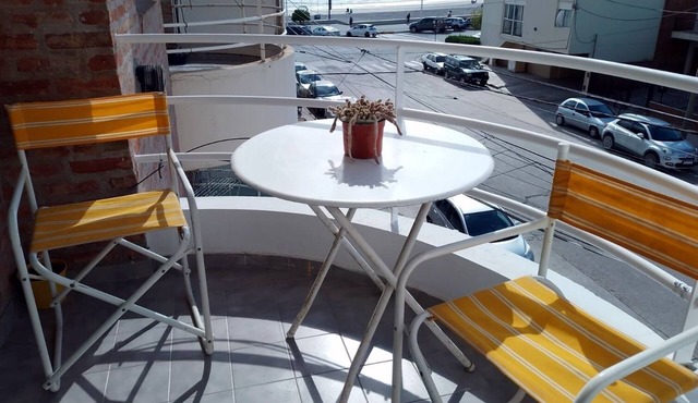 Apartment with sea view. Pet friendly.