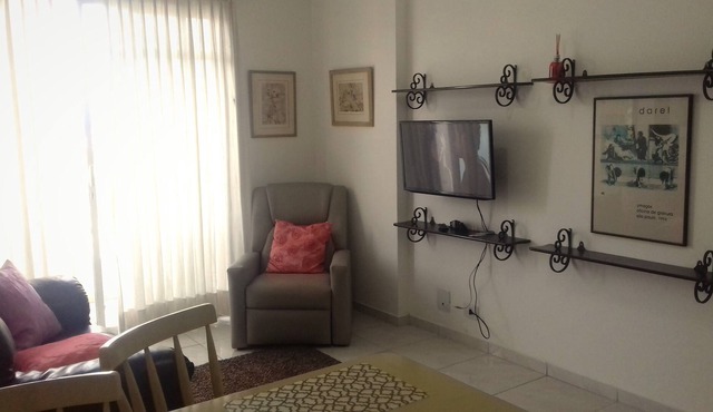 Apt 2 bedrooms well located in quiet street in Centro