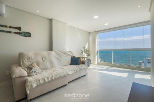 Apt in condo with easy access to the sea ARE1502 in Guarapari