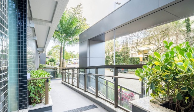 Apt With Balcony and Barbecue in Jurere Ihd0101