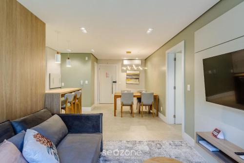 Apt with balcony in the heart of Gramado - MLU0306