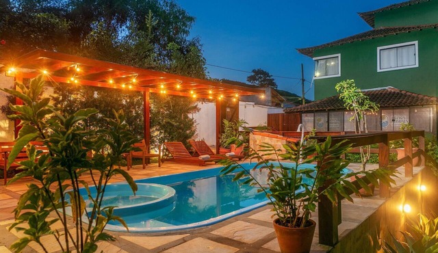 Arpoador Praia & Piscina Buzios Rentals in Buzios